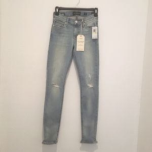 NWT Lucky Brand - Brooke Mid Rise Legging Jean In Smith Valley size 00/24